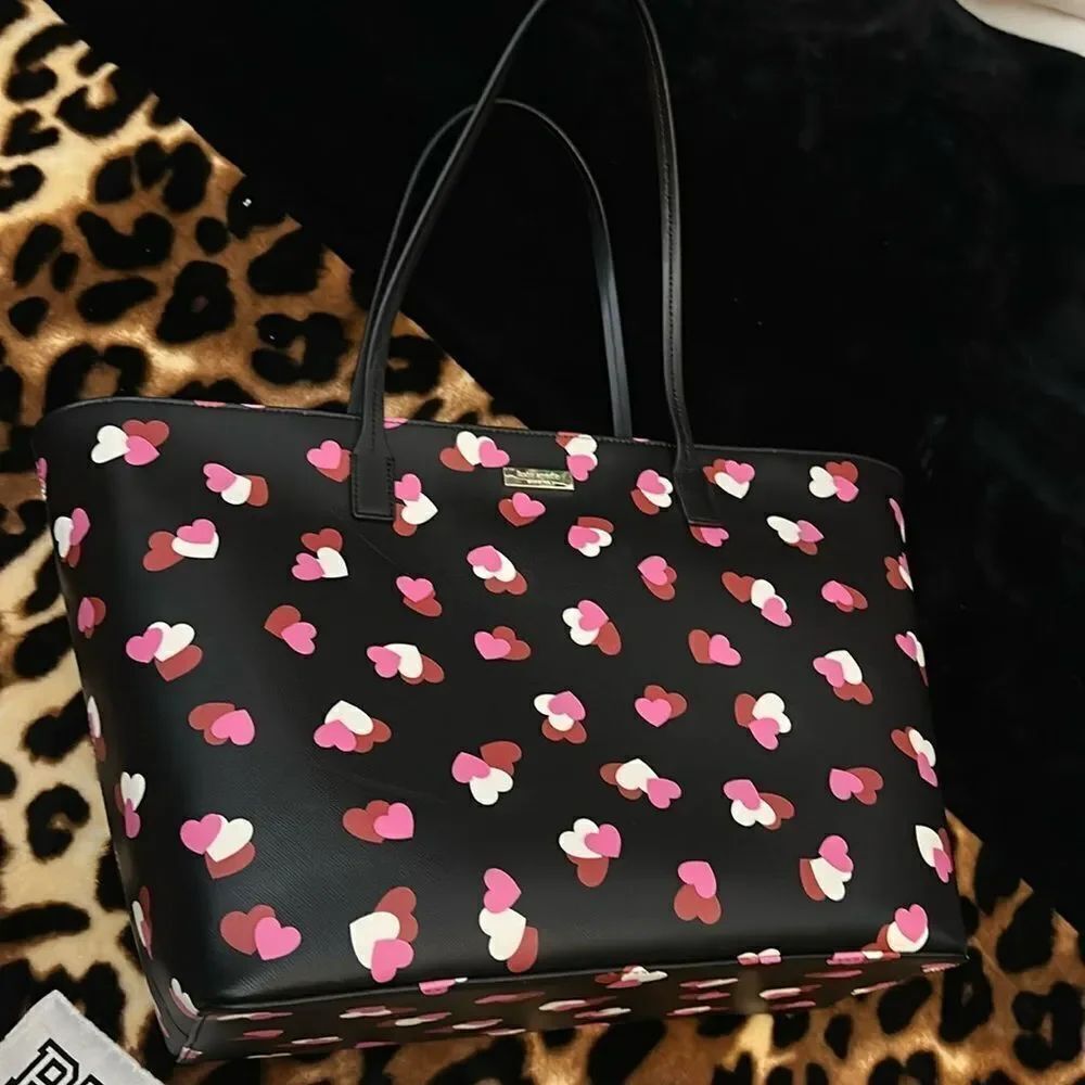 Kate Spade Margareta Shore Street Flutter Hearts Large Tote Bag